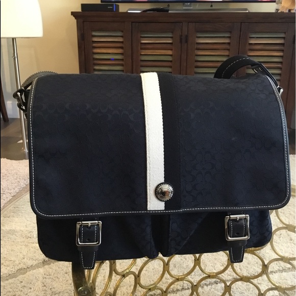 Coach Handbags - COACH MESSENGER BAG JACQUARD AND LEATHER BLACK